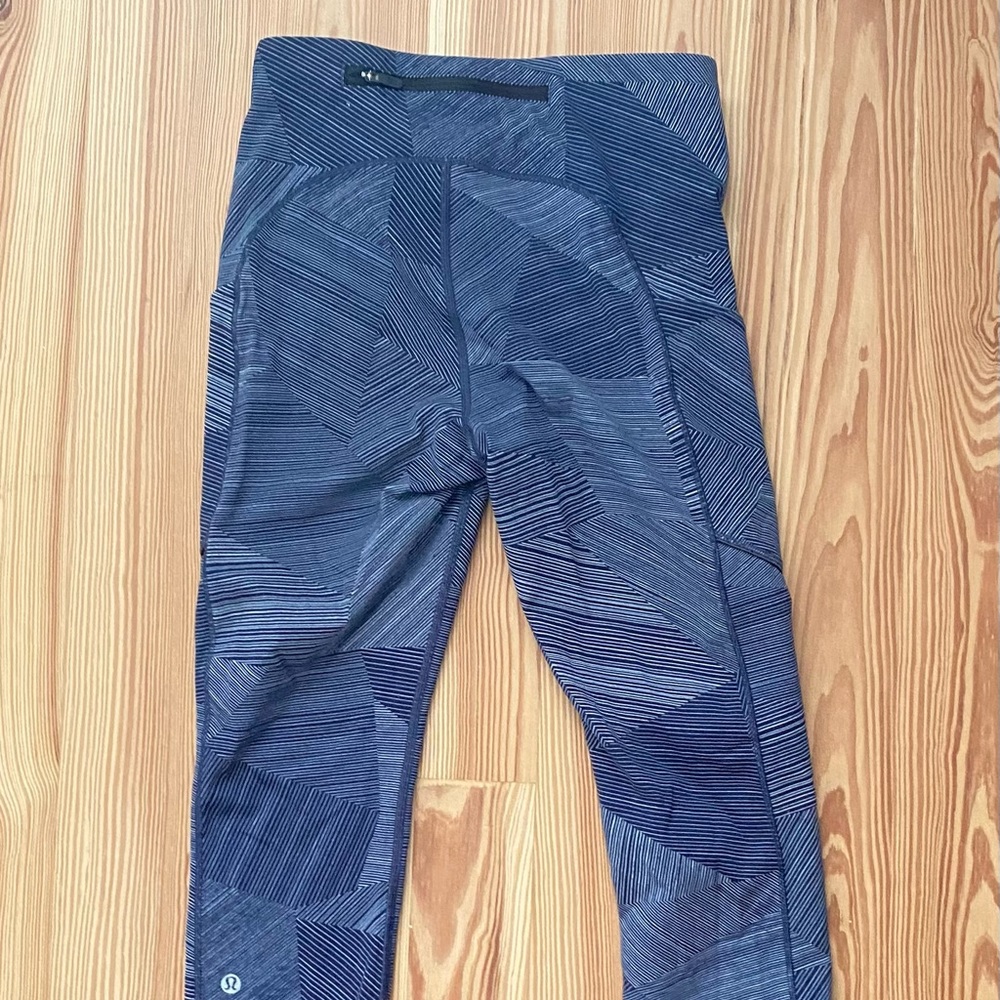 Lululemon blue leggings